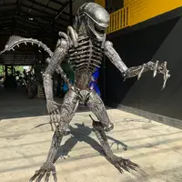 Alien, von vorne