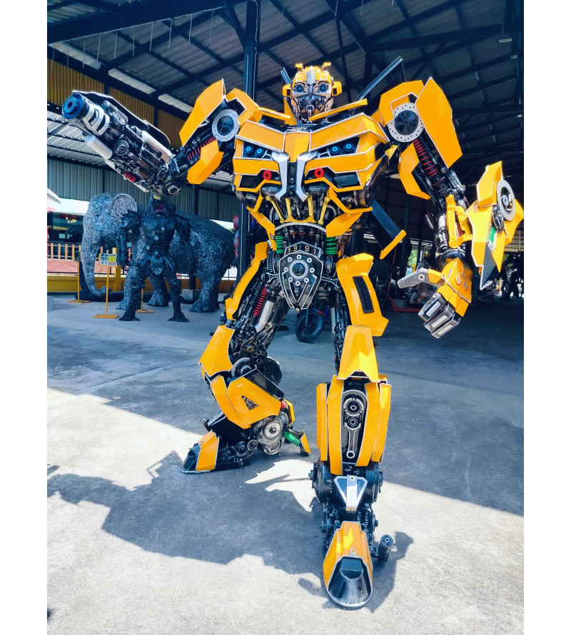 Bumblebee 278cm High LED