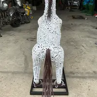 Horse, from behind