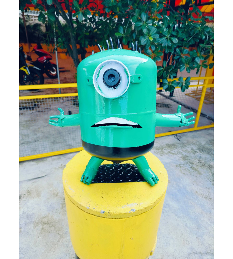 Hulk Minion 45 cm High
