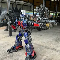 Optimus Prime, schräg von vorne