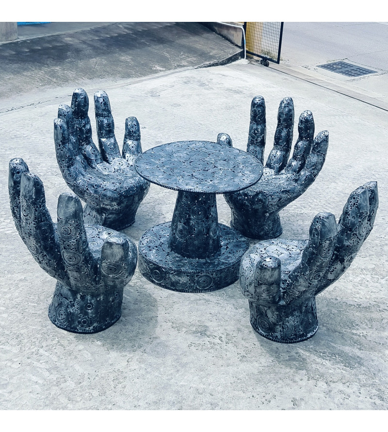 Table set with 4 metal chairs in the shape of a hand
