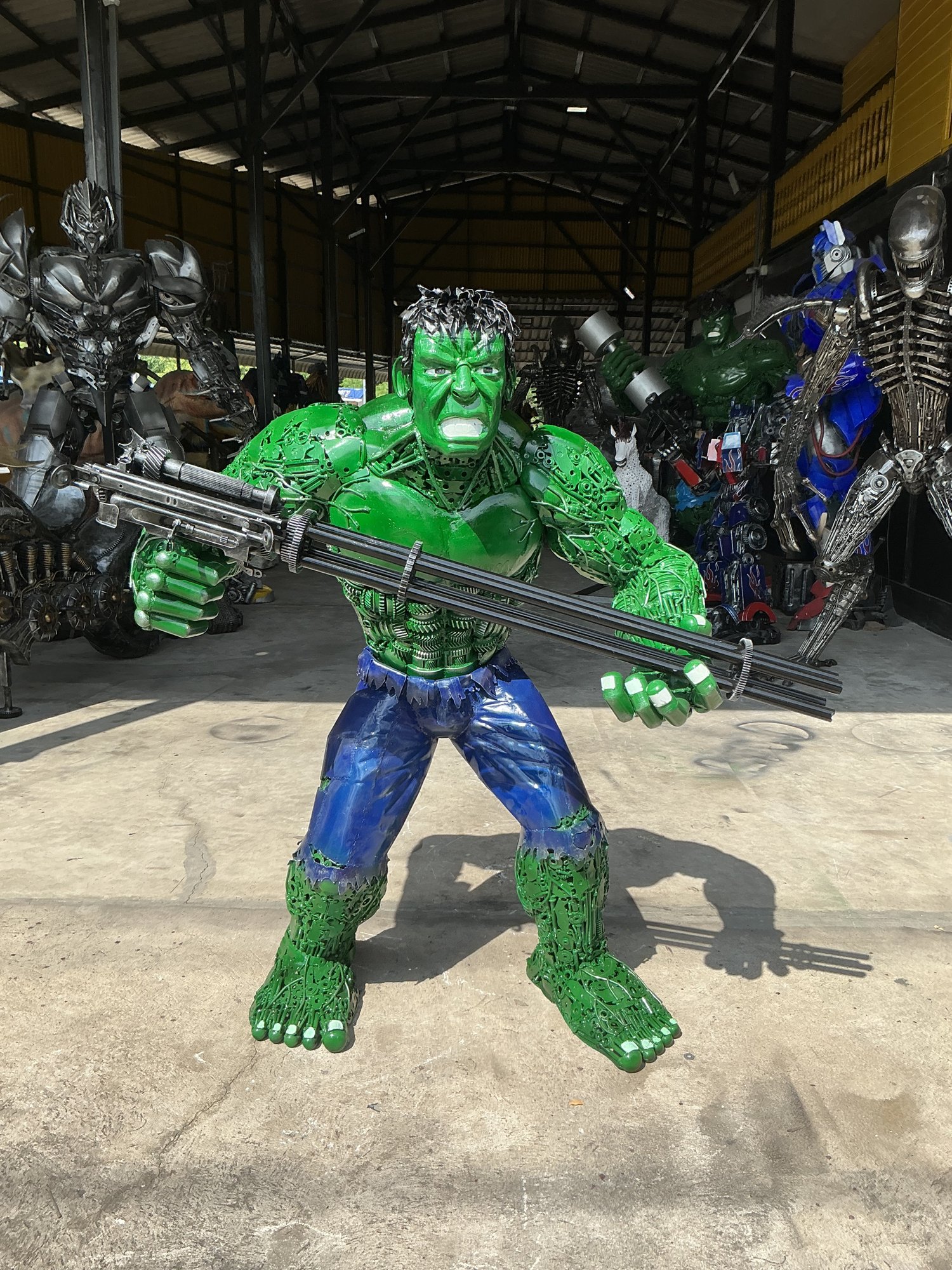 The Hulk 163 cm hoch